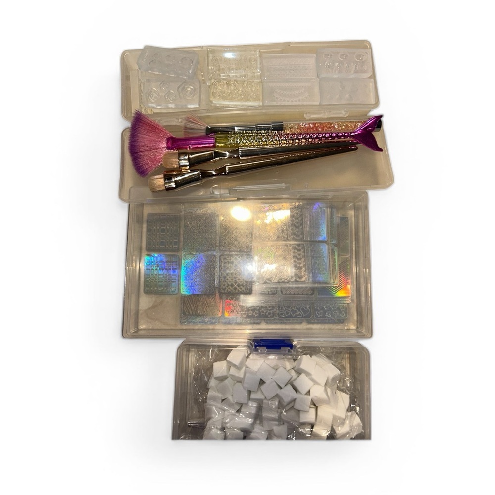 New nail art supplies